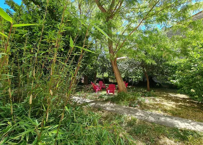 Maison La Fleur D'oranger Climatisée, Classée 3 étoiles, Jardin Clos, Box Internet * Saint-Feliu-d'Amont